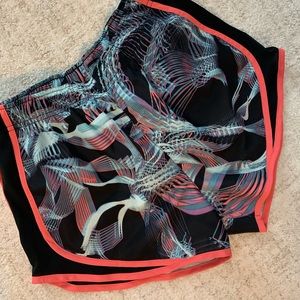 Women’s Nike Dri-Fit shorts small